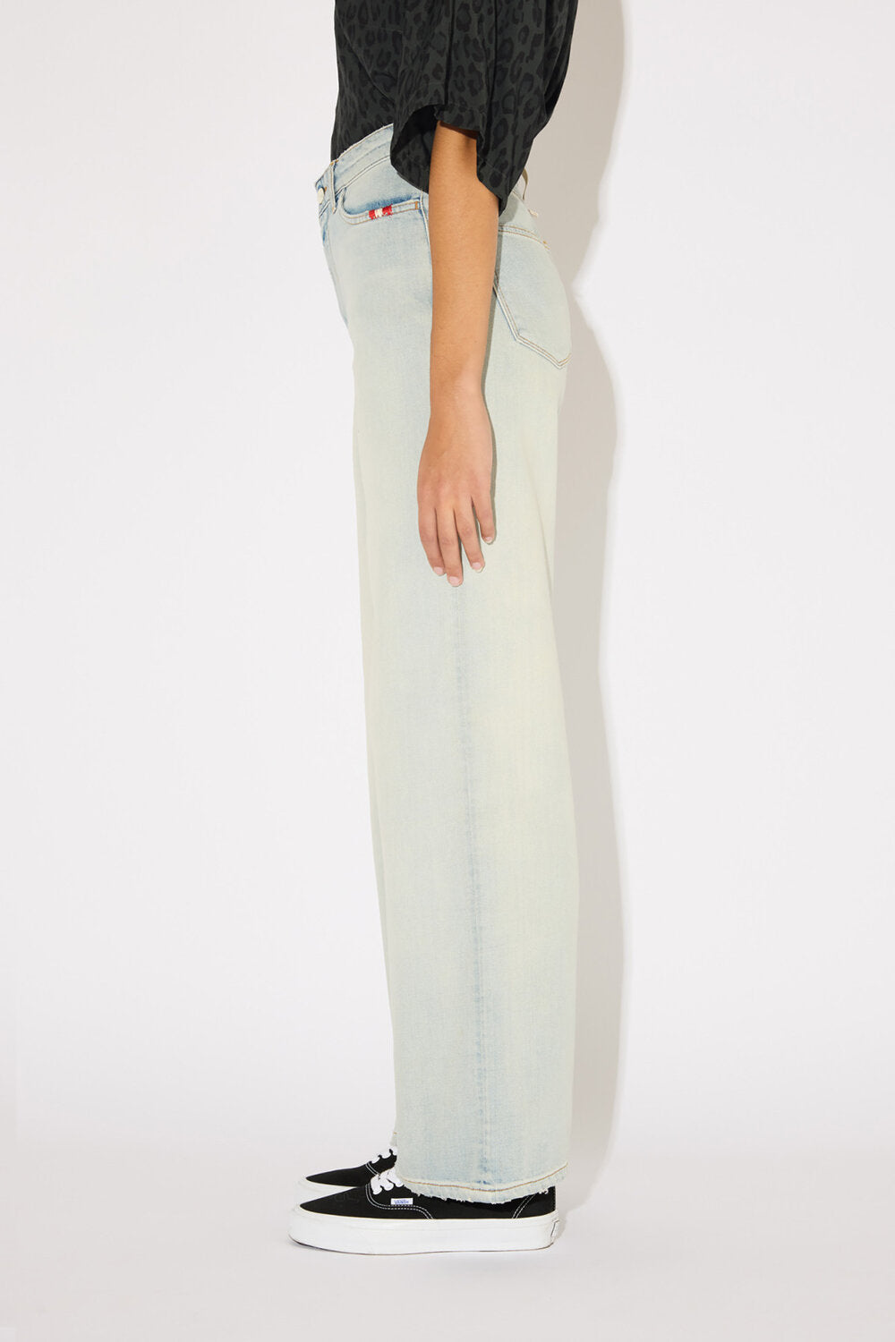 jeans_linda_flow 3.jpg