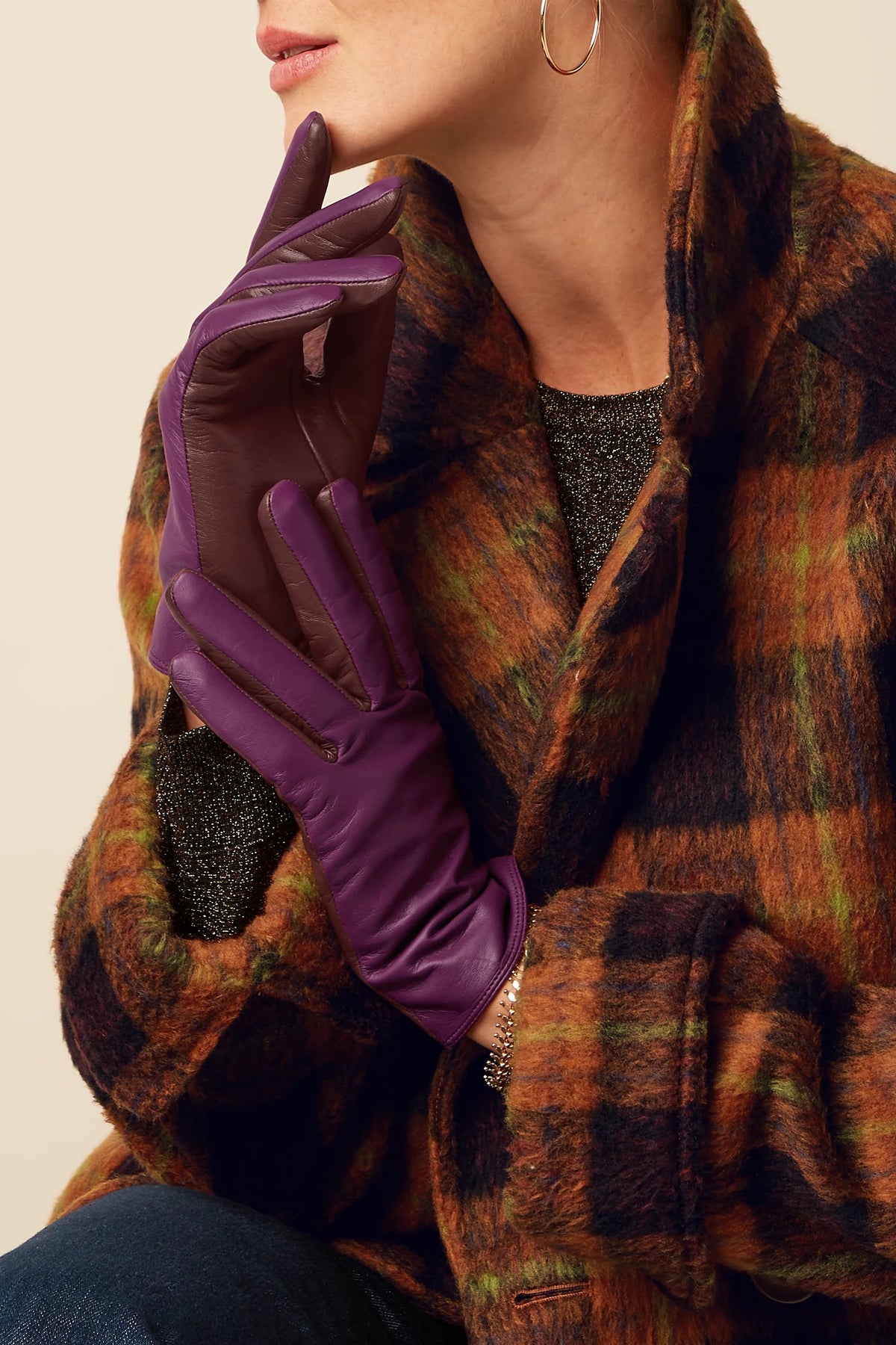 leather_gloves_purple_2.jpg
