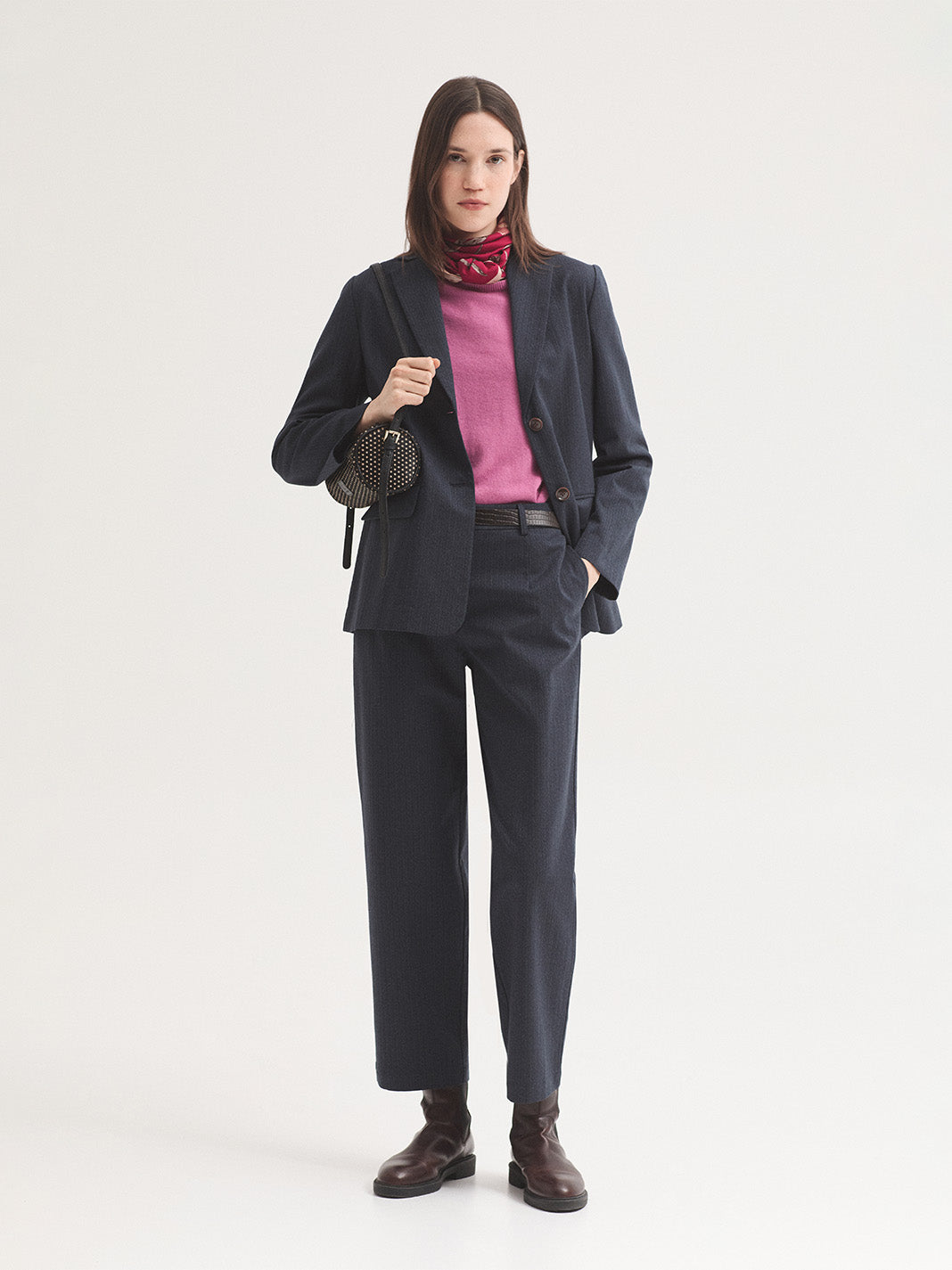 pinstripe_trousers_navy_5.jpg