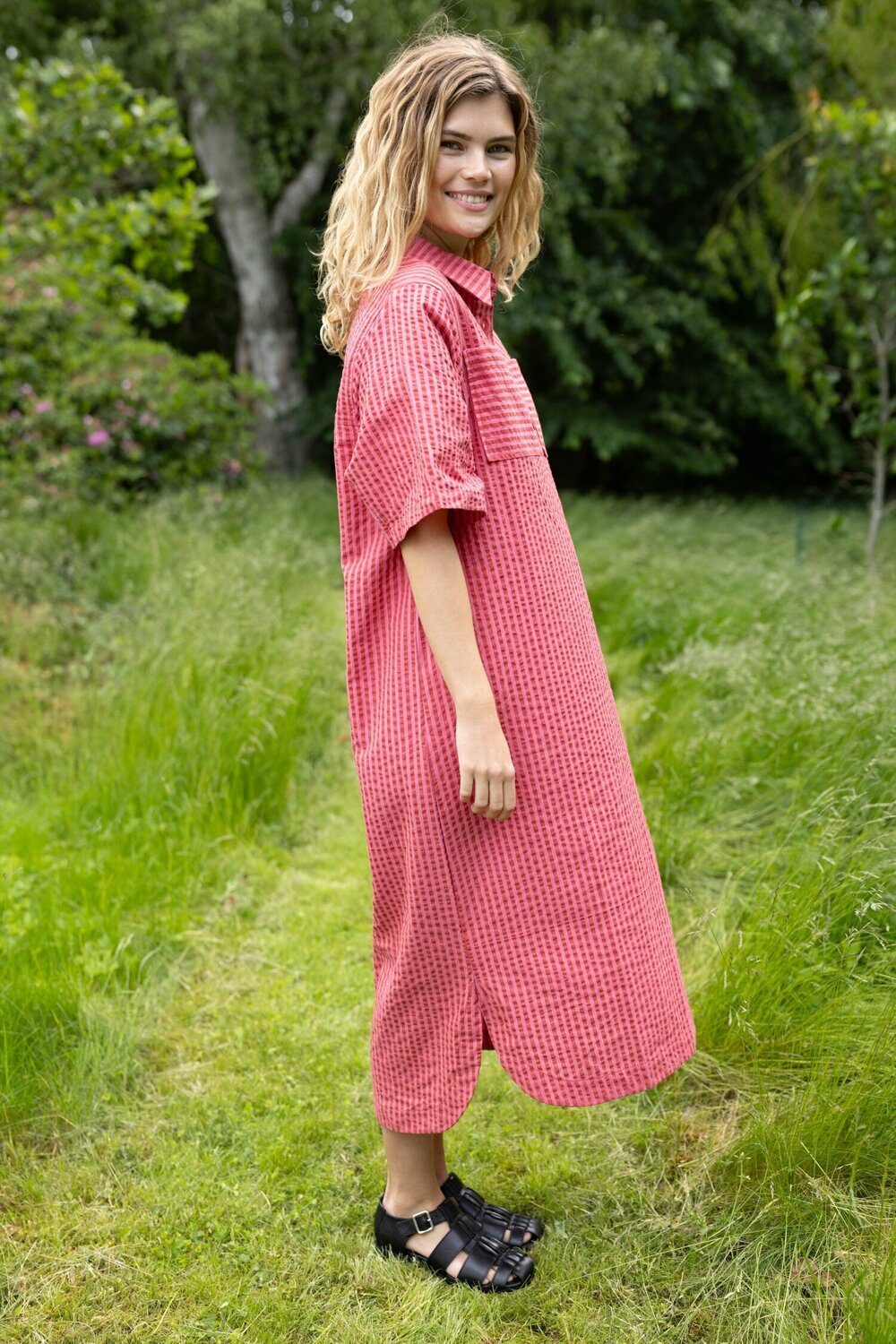 DaneFolk_Cherry_4.jpg