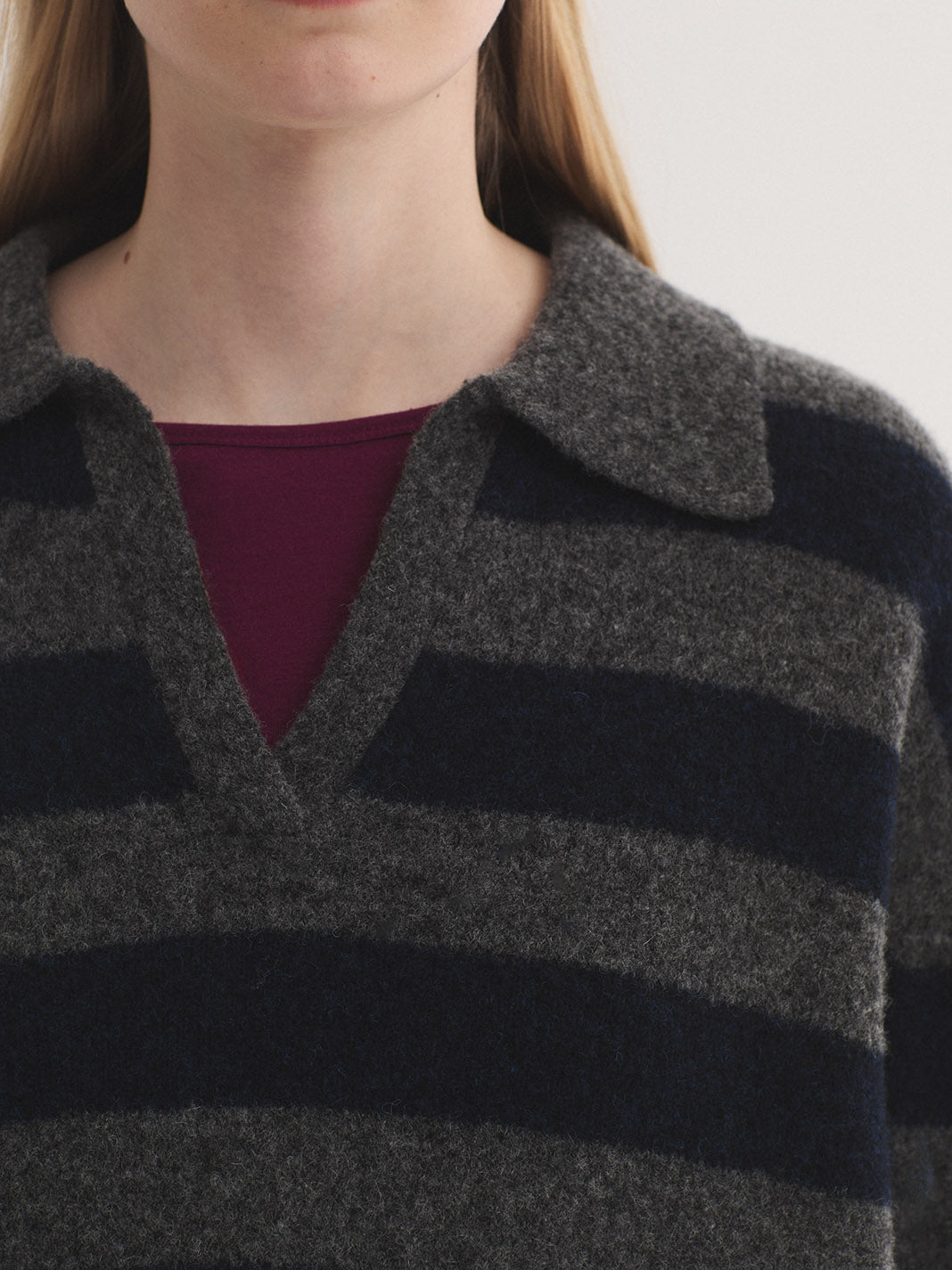 striped_polo_navy_3.jpg