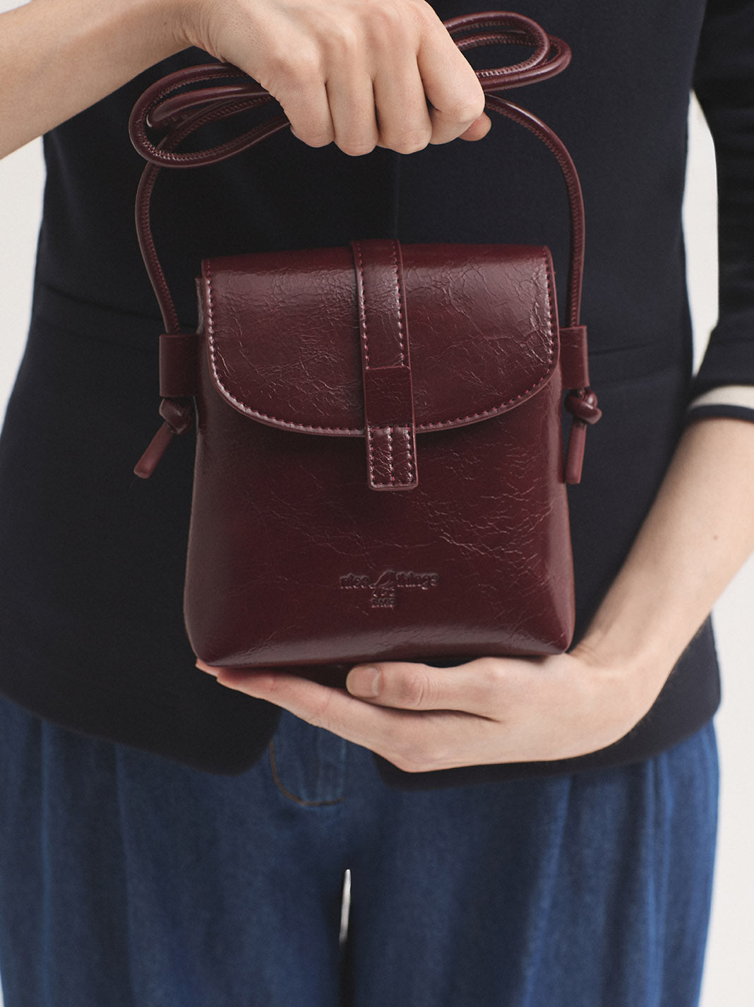 ecoleather_cross_bag_red_5.jpg