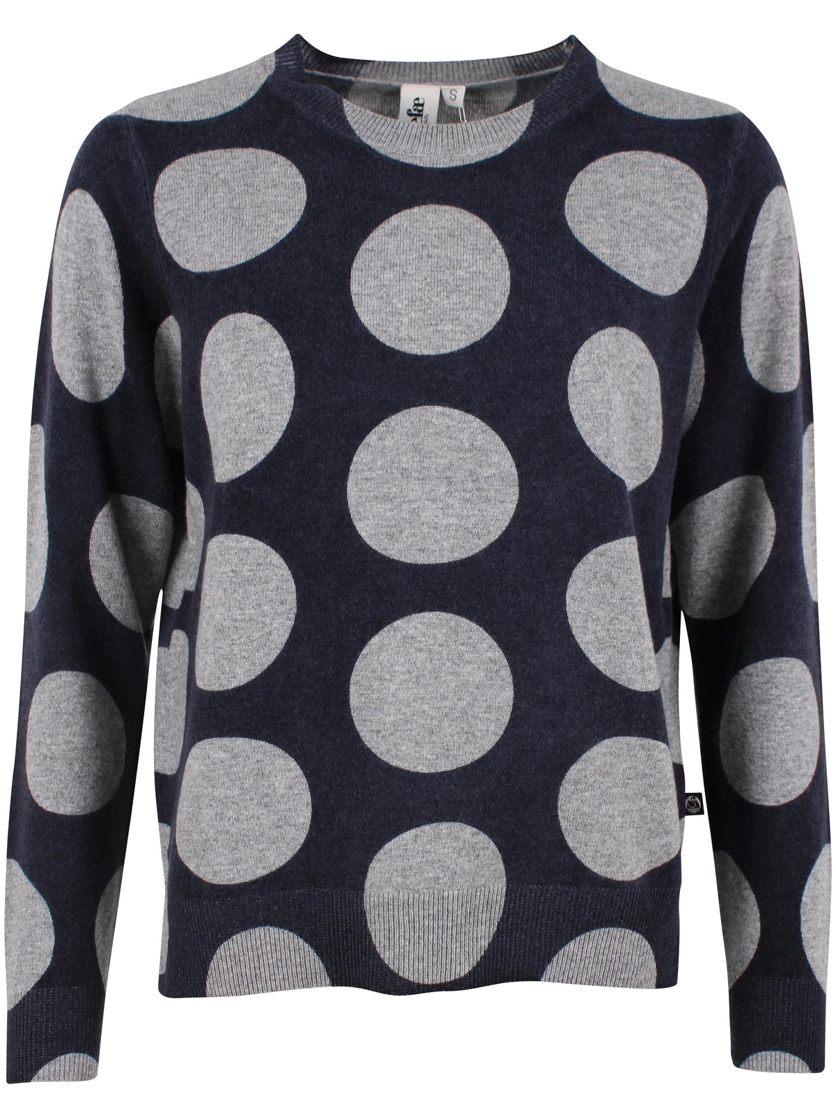letter_wool_sweater_navy_1.jpeg