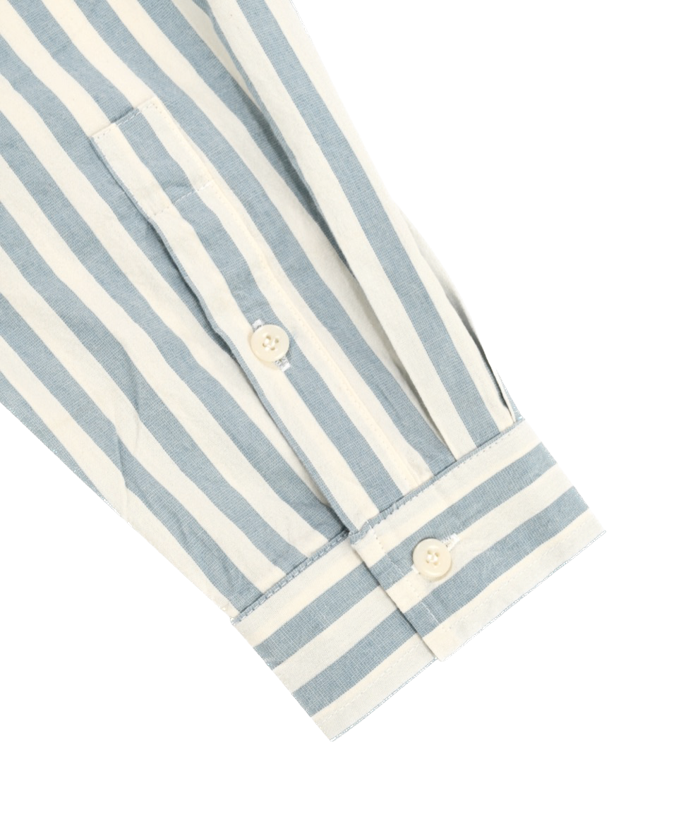 STRIPE SHIRT_SKY BLUE_Detai_3.png