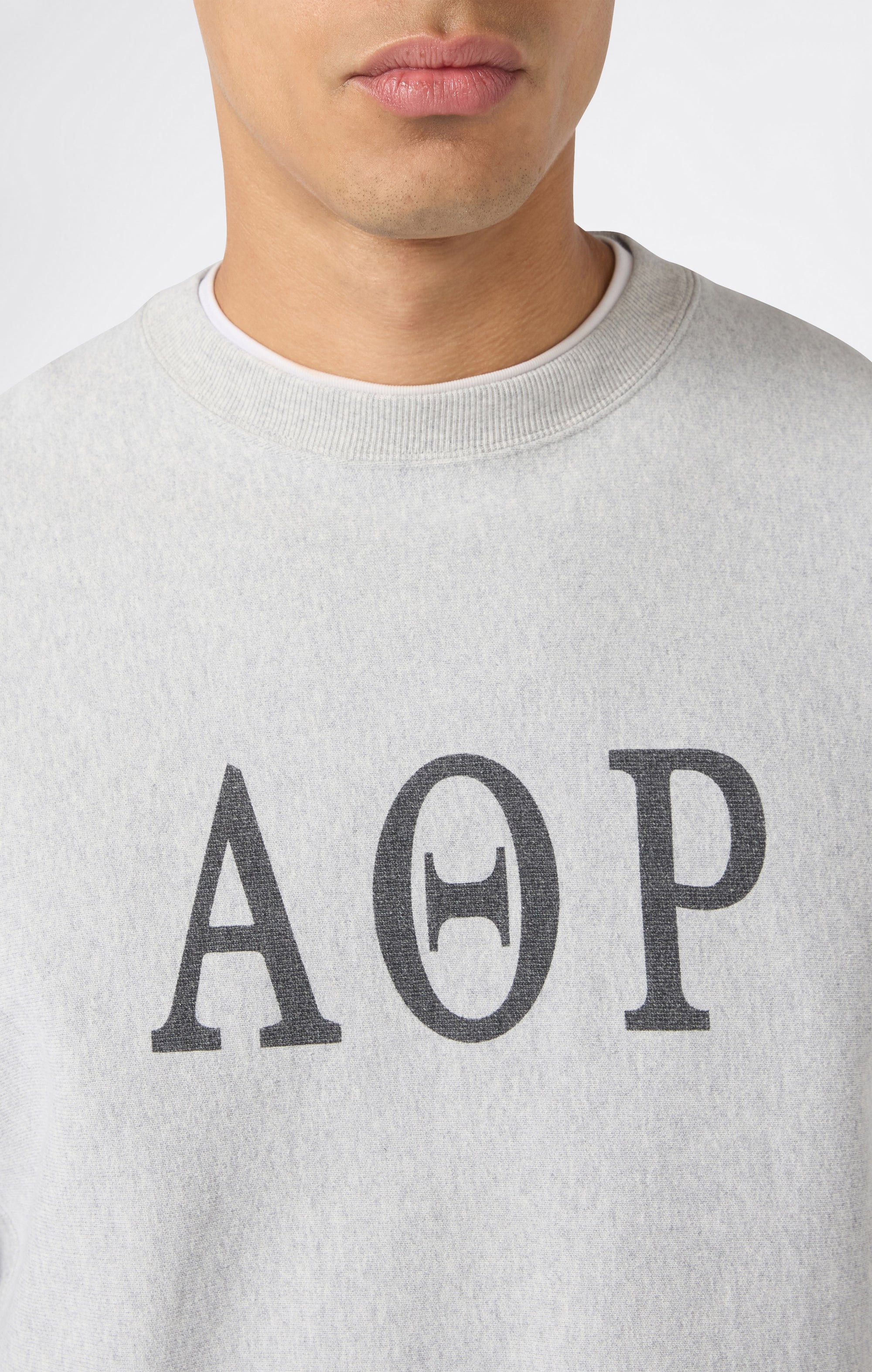 Crewneck_sweatshirt_EM049_2.jpg