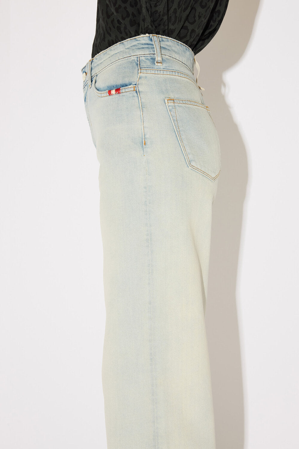 jeans_linda_flow 7.jpg