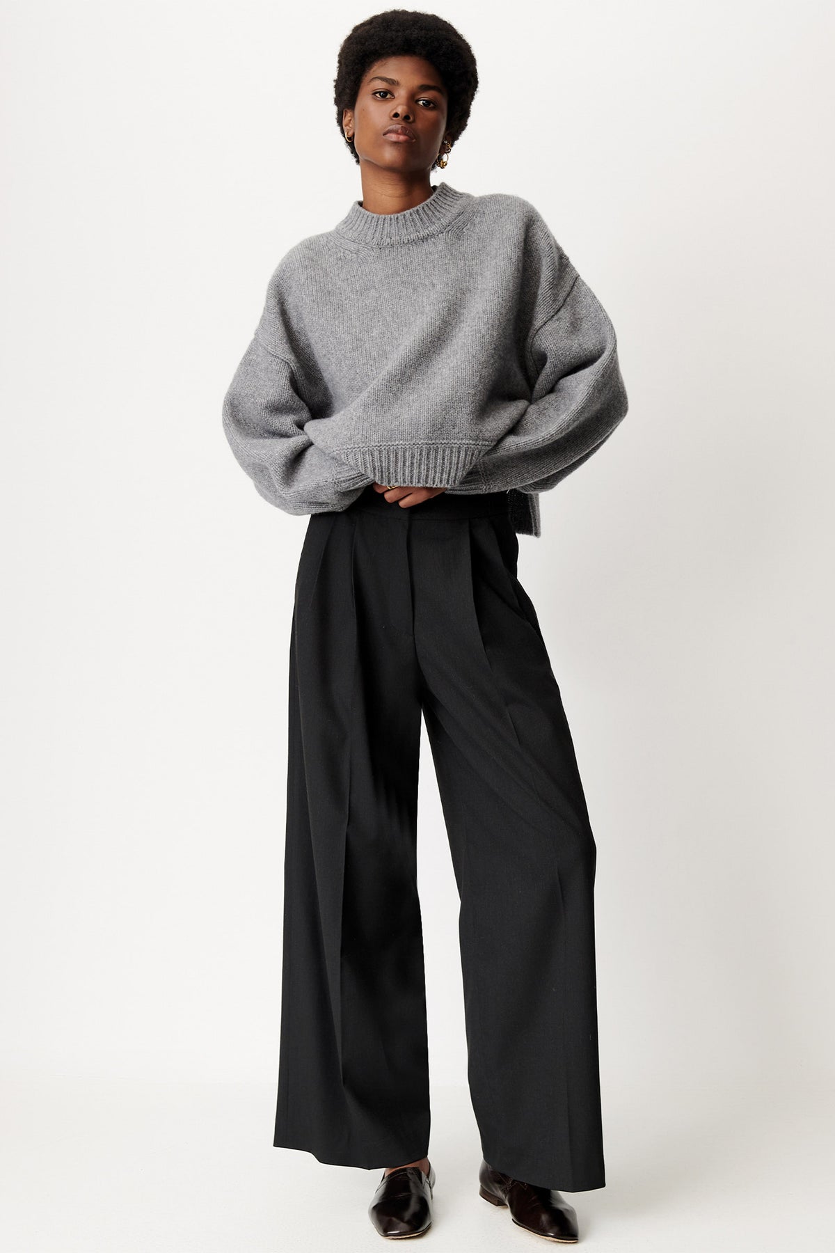 spero_mid_grey_6.jpg