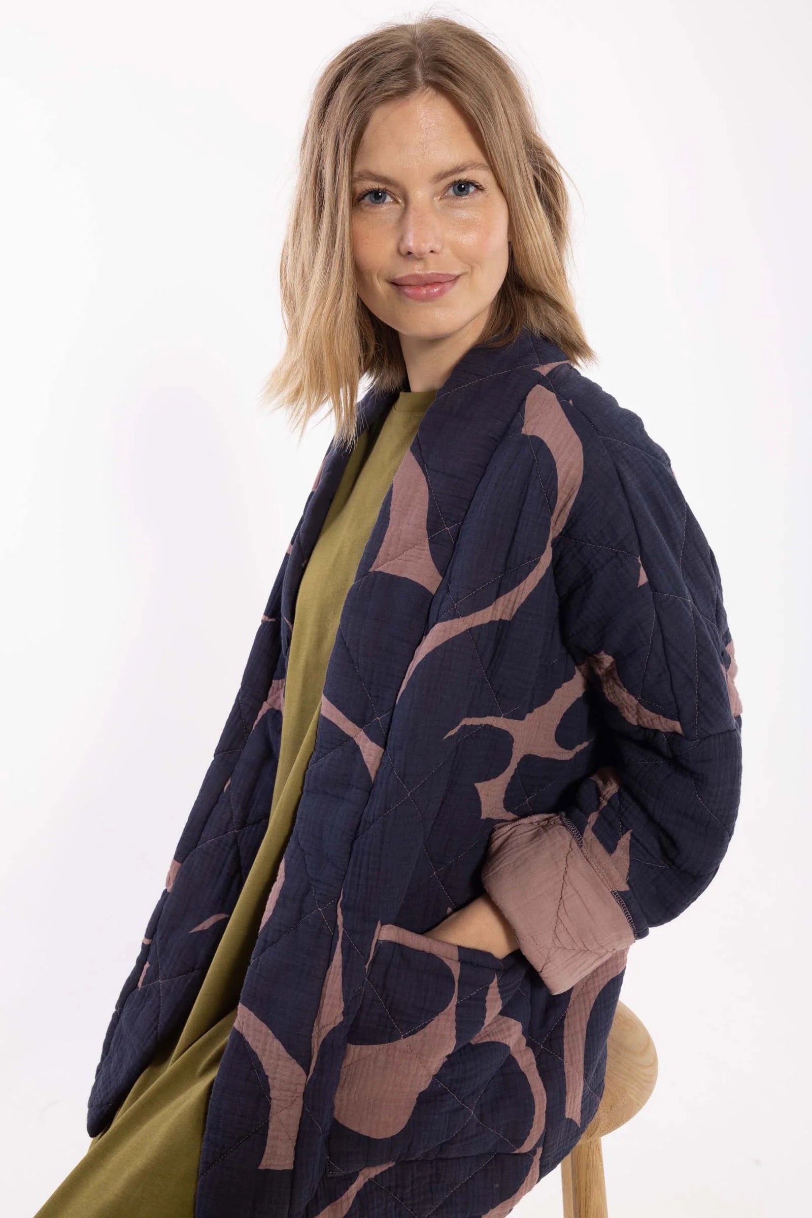 Katrin_Jacket_Navy_2.jpg