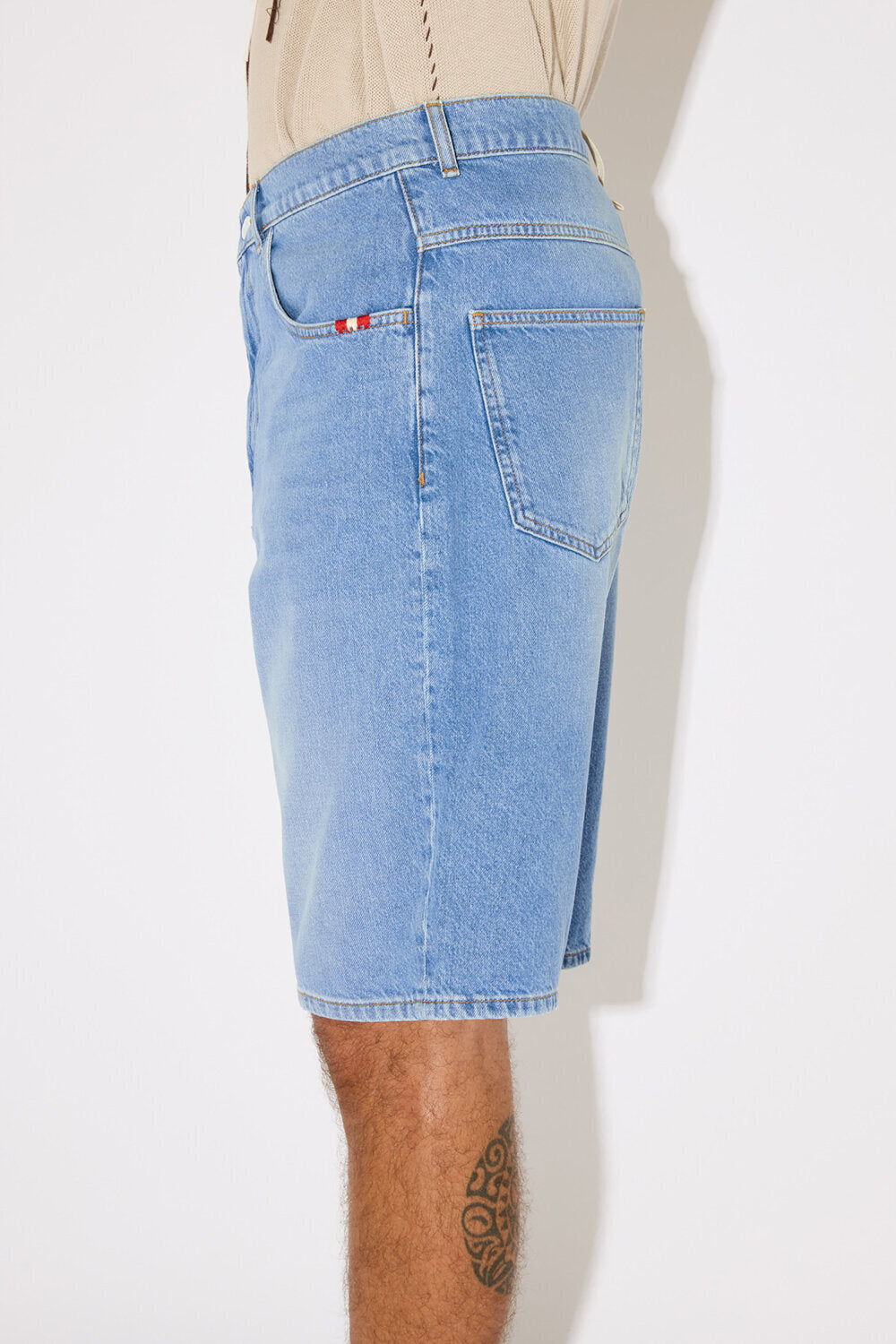 bermuda_tommy_light_6.jpg