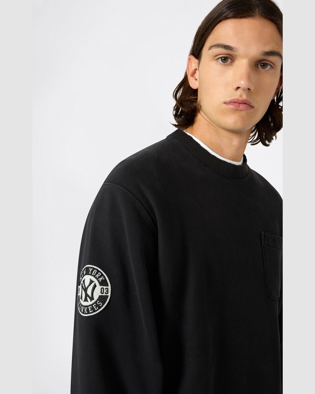 Crewneck_sweatshirt_SP_KK001_2.jpg