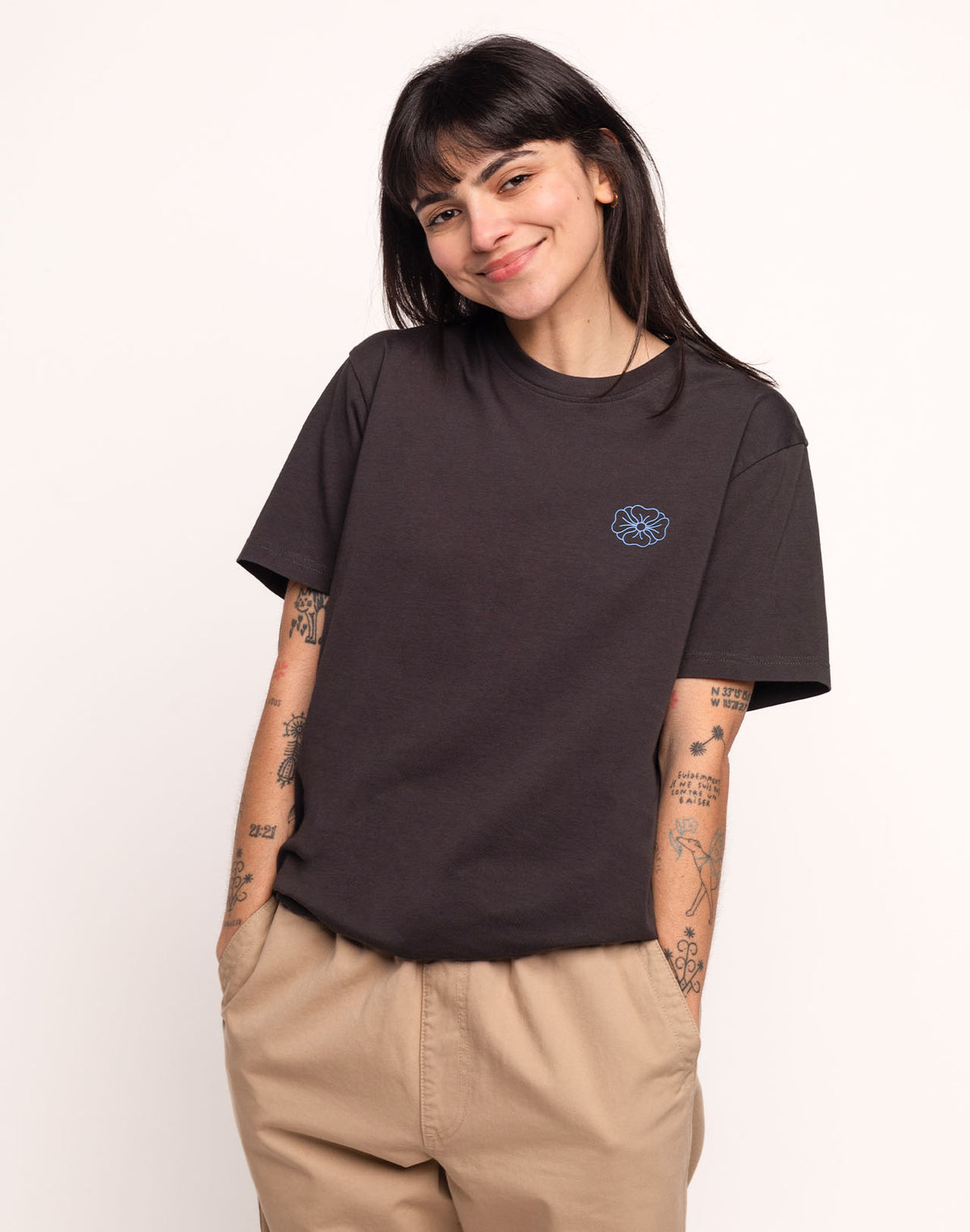 tshirt_awake_black_5.jpg