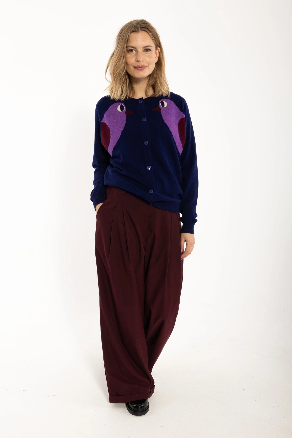 life_wool_cardigan_blue_6.jpeg