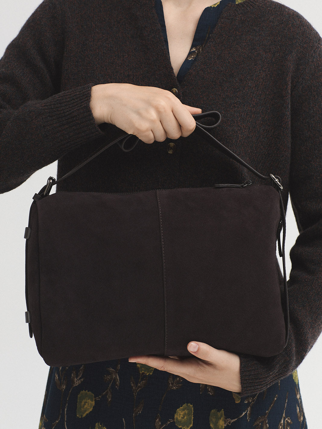 suede_bag_brown_1.jpg