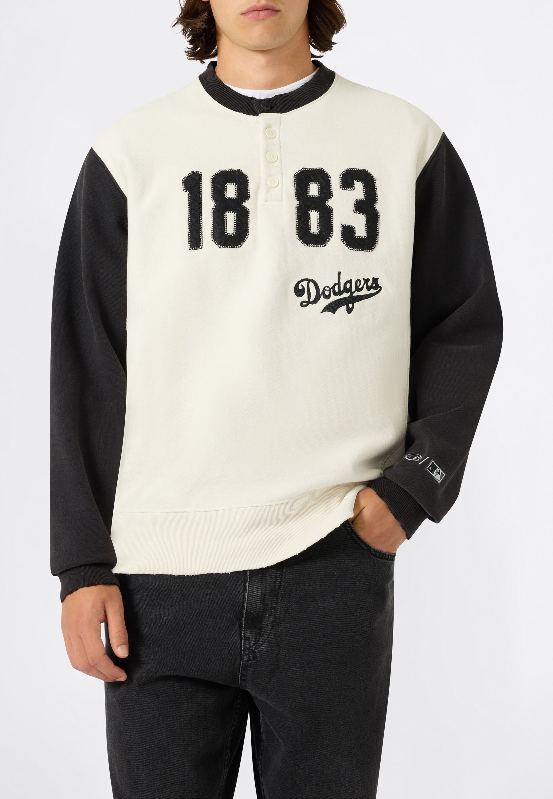 Crewneck_sweatshirt_YS056_SSP_3.jpg