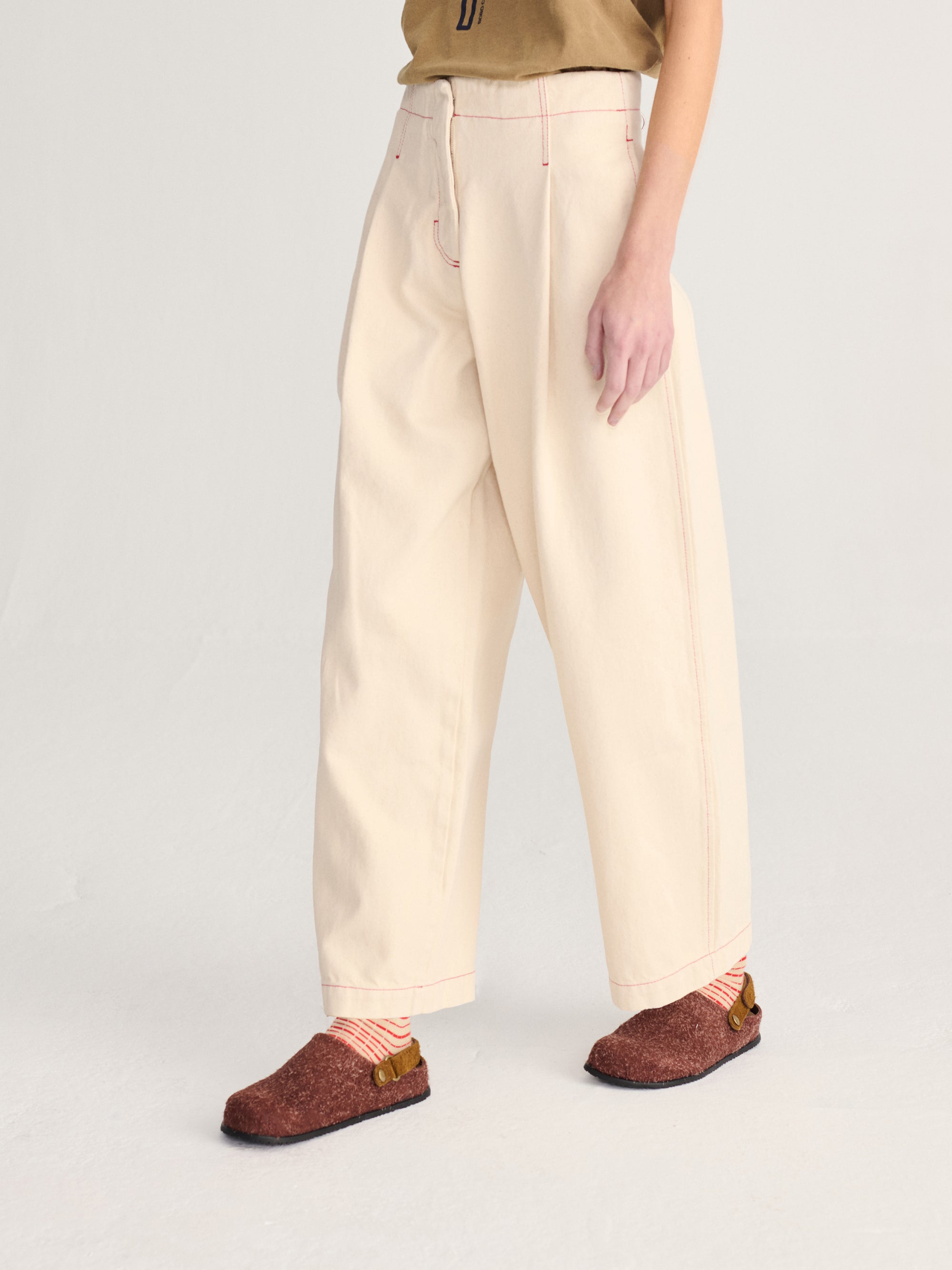 twill_barrel_pants_white_5.jpg