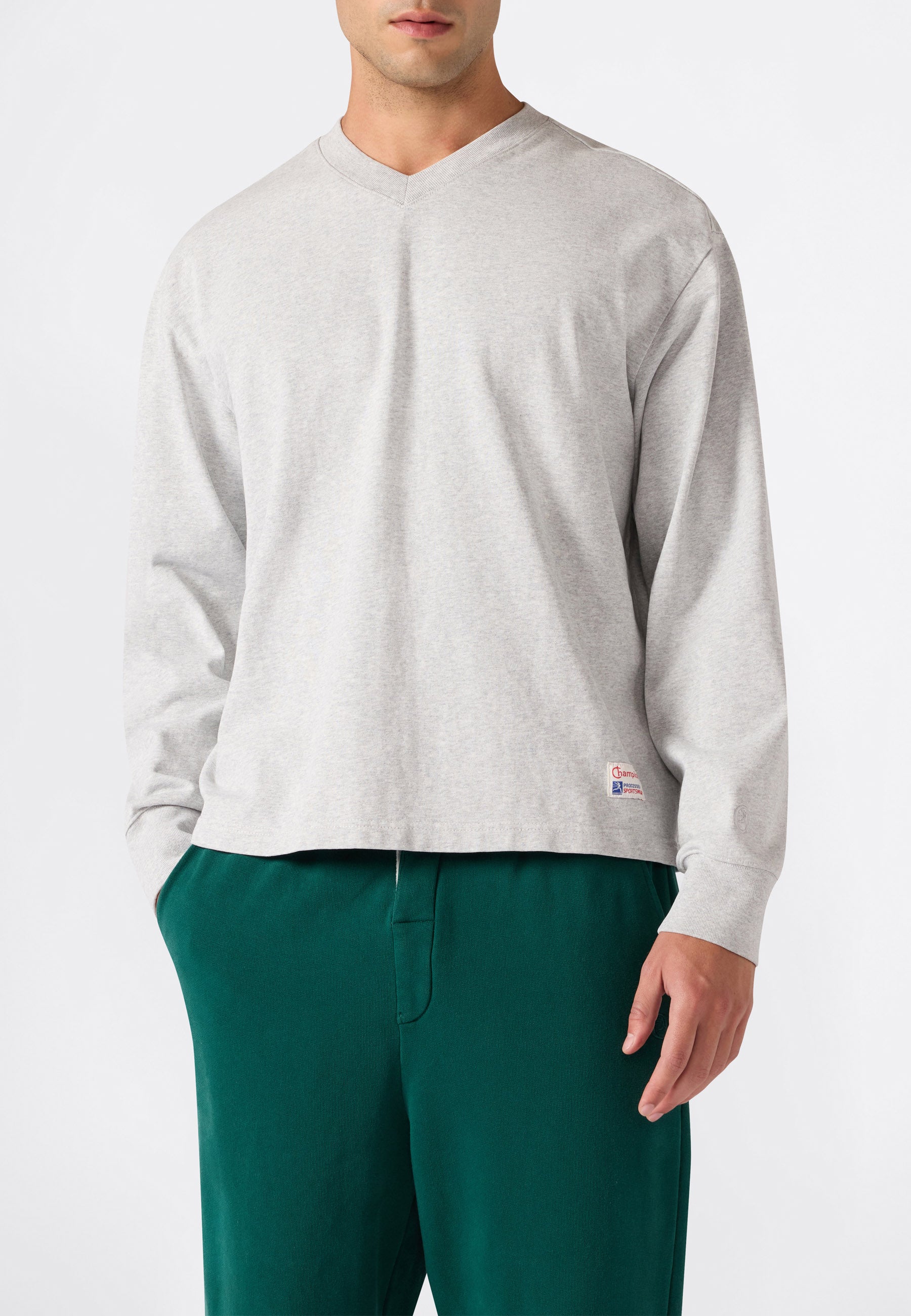 Vneck_sweatshirt_EM049_3.jpg
