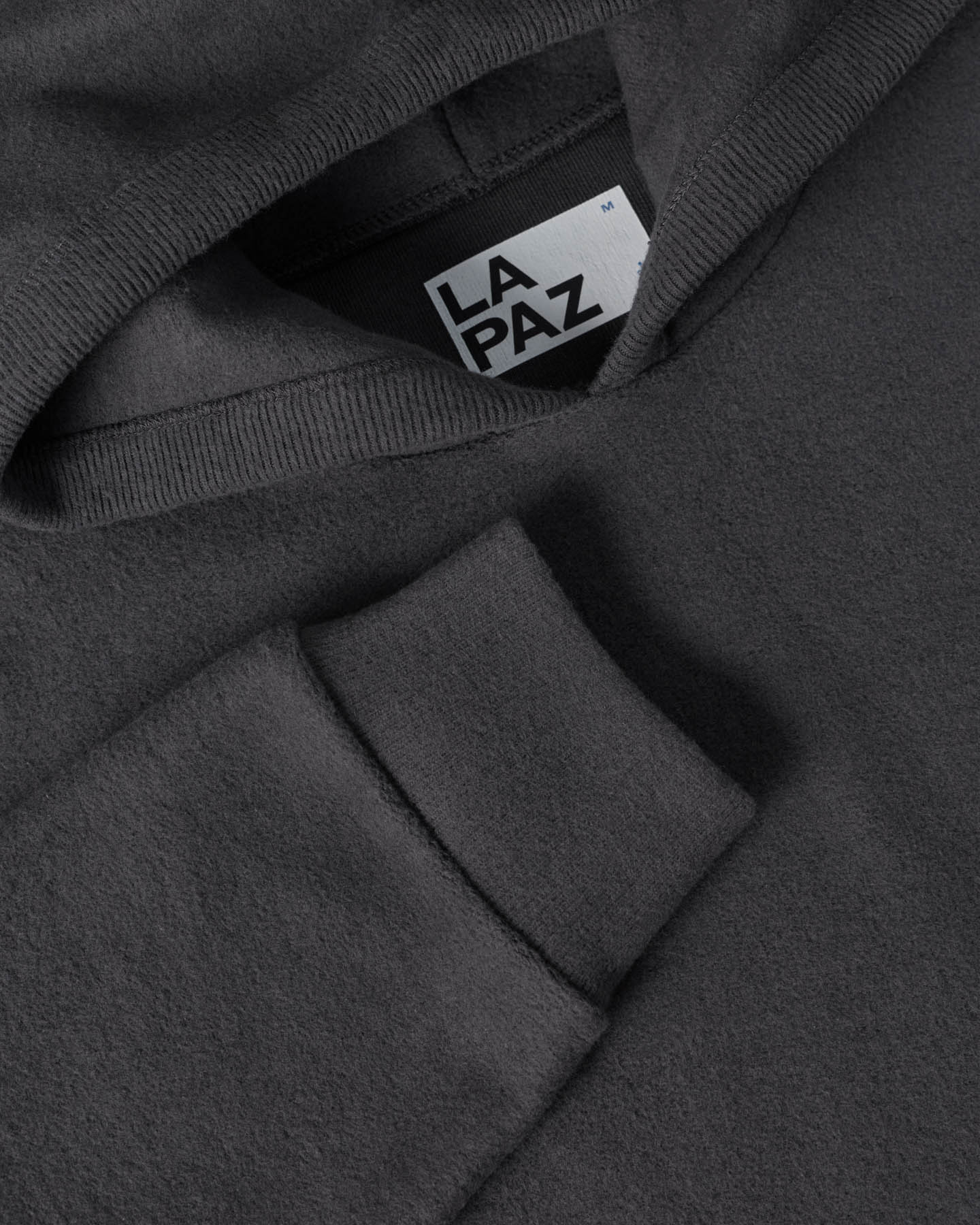 MATIAS_BLACK_FLEECE_3.jpg