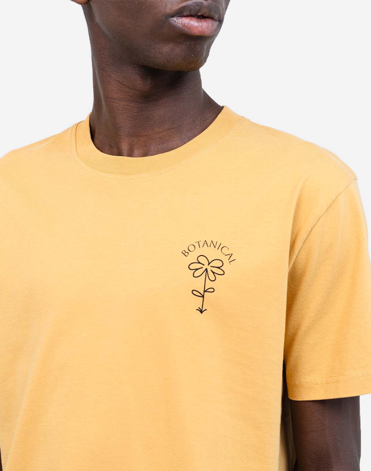 T-shirt-botanical-jaune-ocre-2.jpg