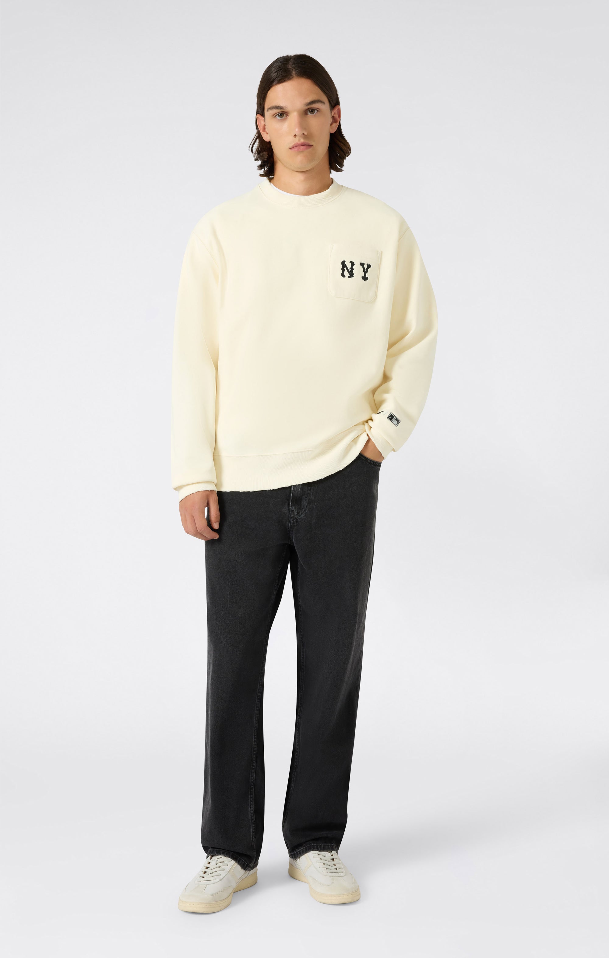 Crewneck_sweatshirt_SP_YS056_4.jpg