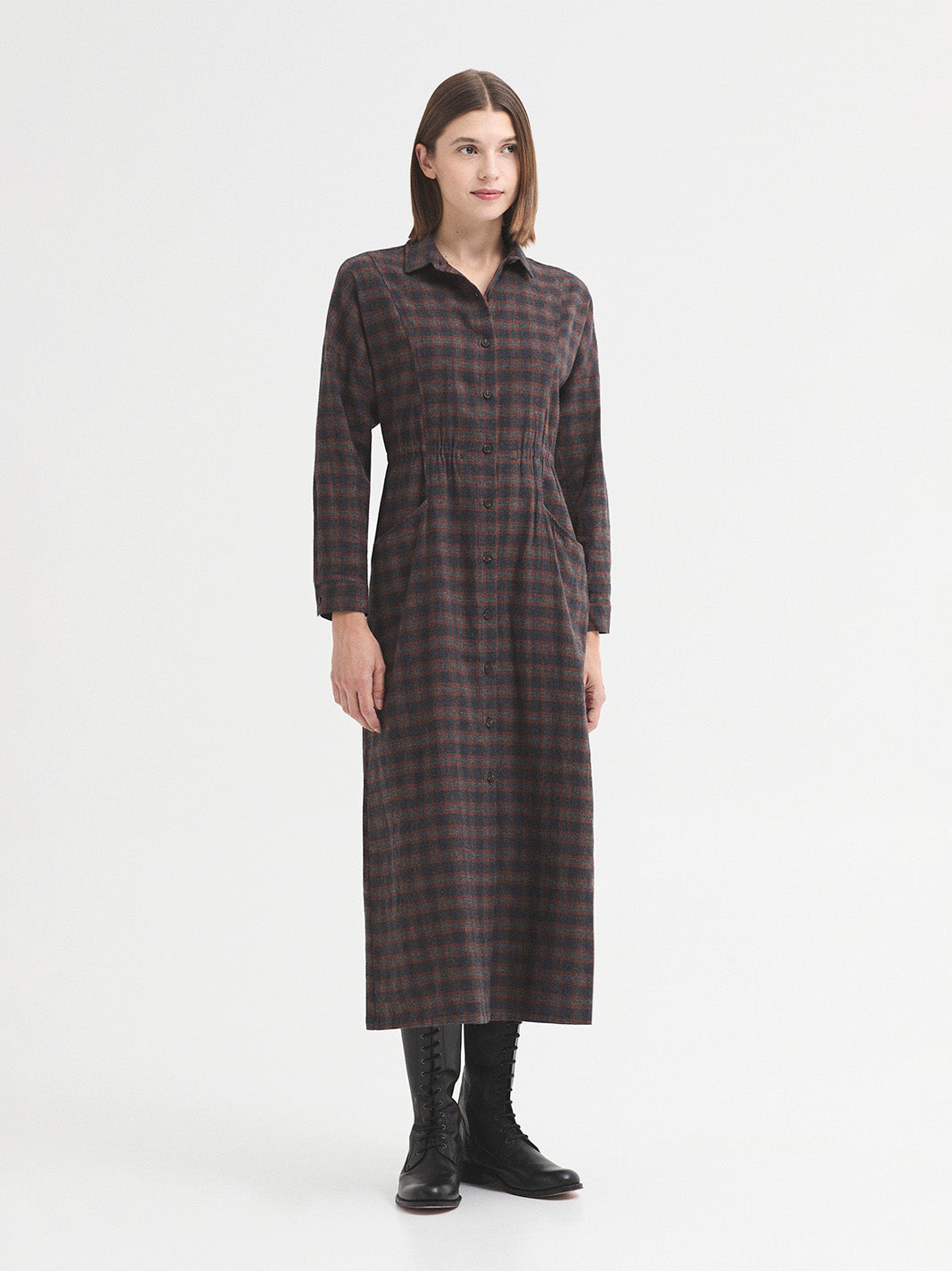 check_flannel_dress_grey_1.jpg