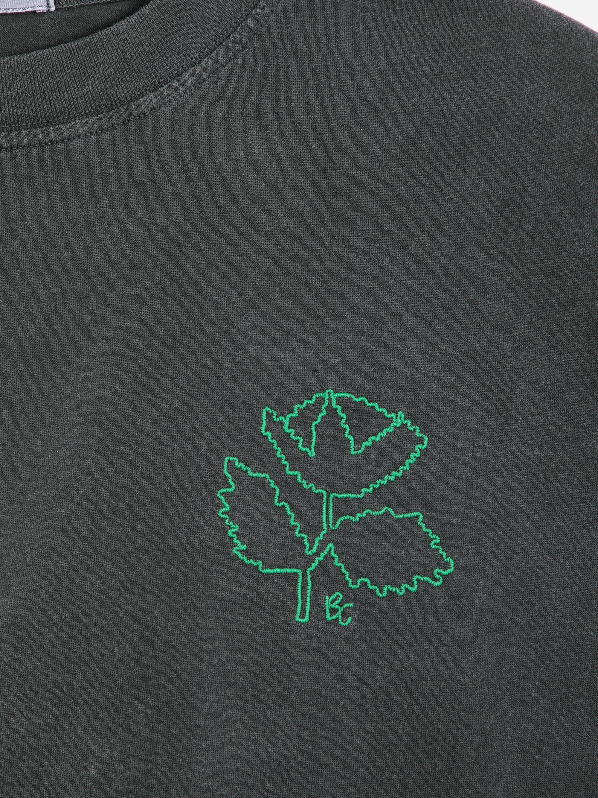vibrant_tshirt_grey_2.jpg