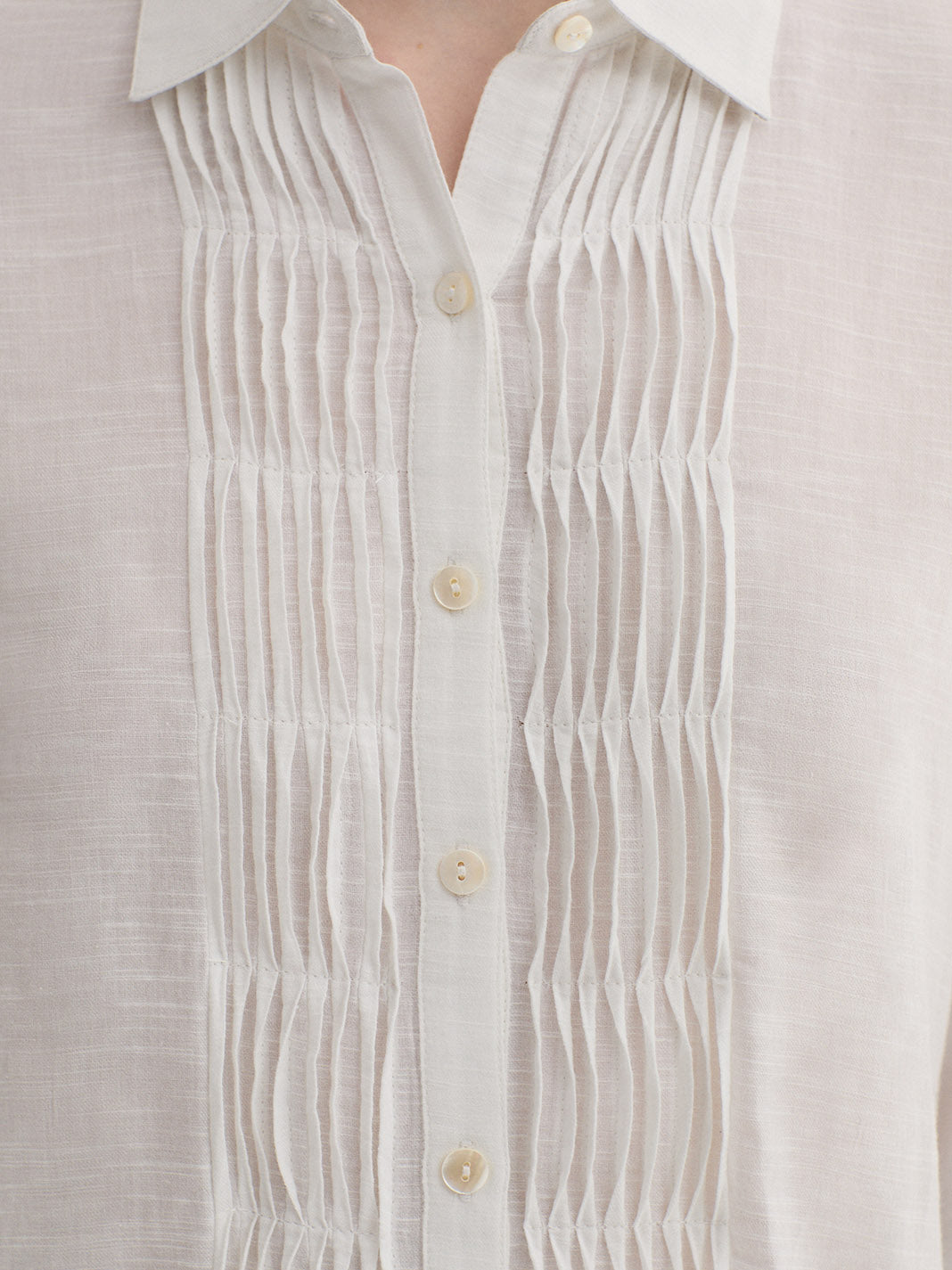 bimaterial_shirt_white_3.jpg