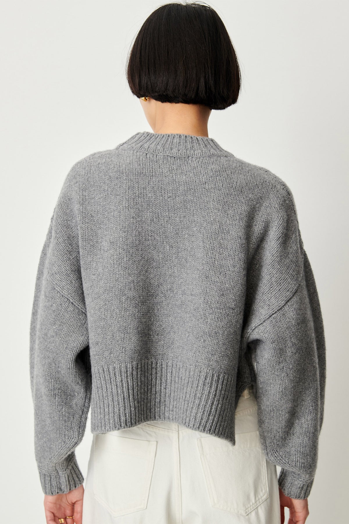 spero_mid_grey_5.jpg