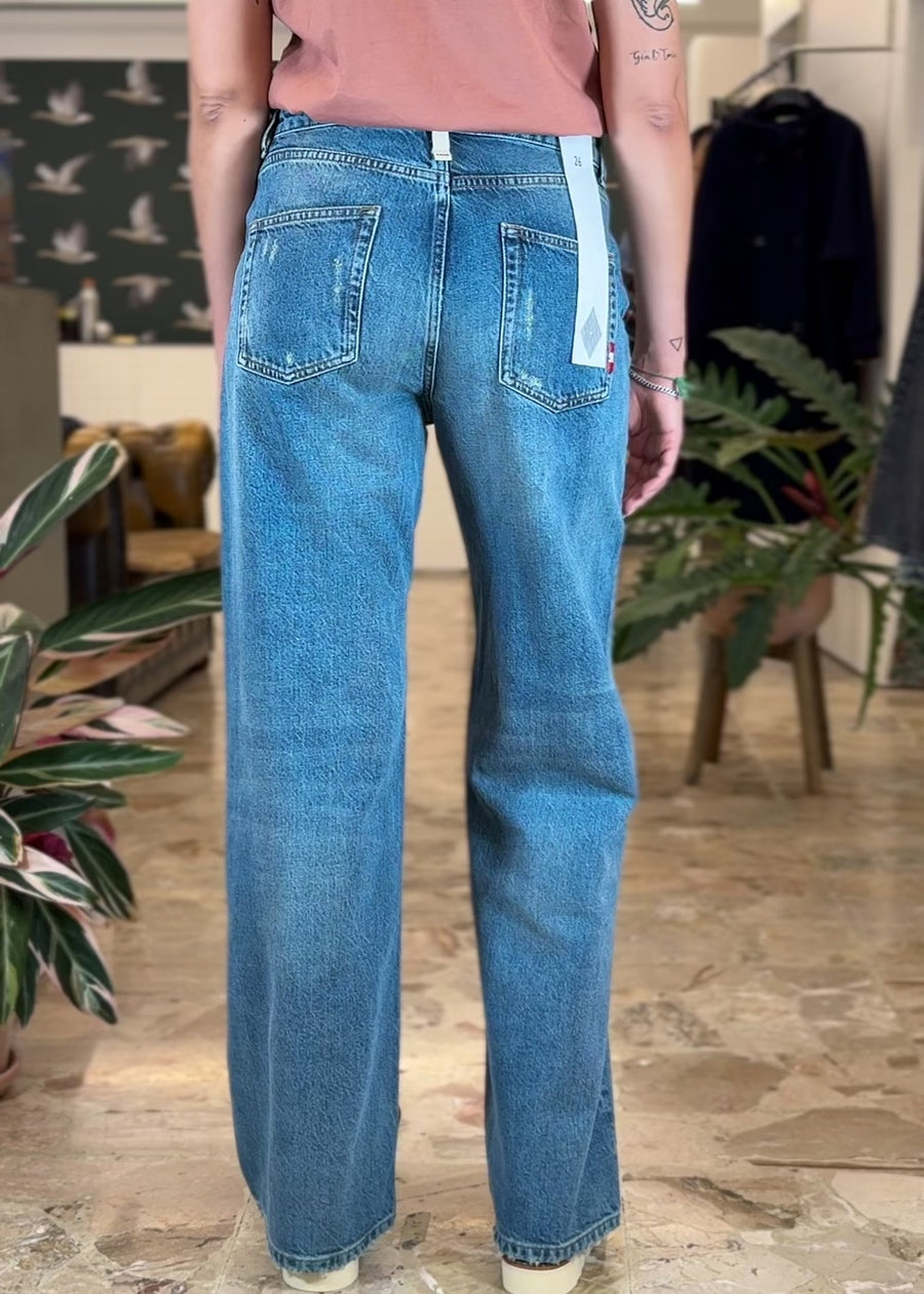 Jeans Wider Amish